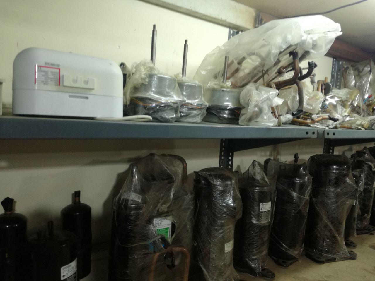 photo of tools of cooler 26