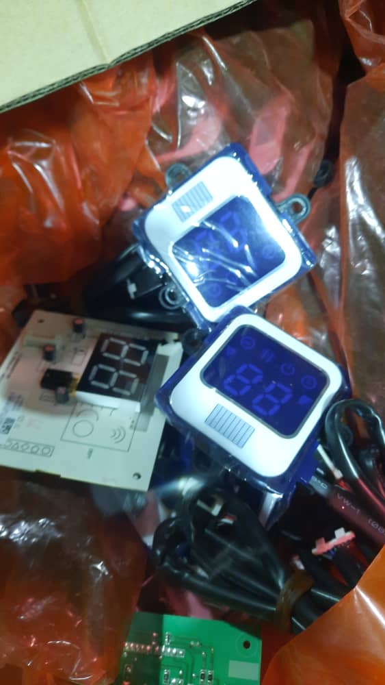 display of airconditiones2